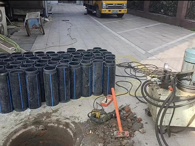 阿城PE置换管厂家 DN315置换管 非开挖管短管置换